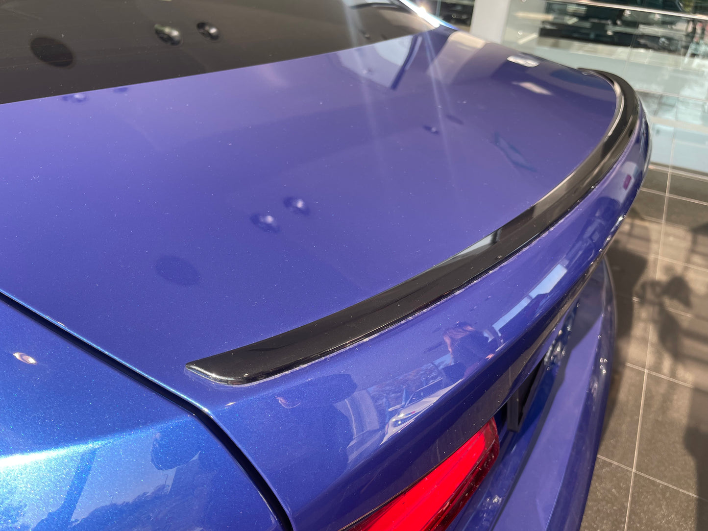 STRAŽNJI SPOJLER za BMW Serije 3 G20 Tanki