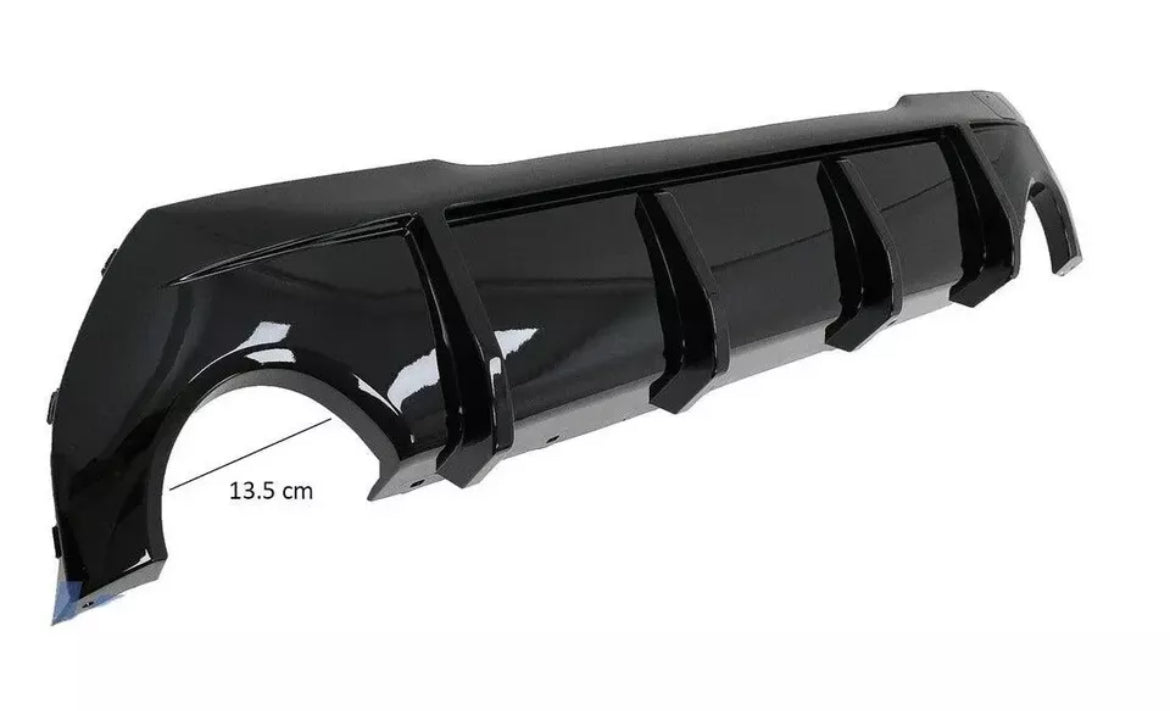 Stražnji difuzor za BMW Serije 1 F40 M135i Look