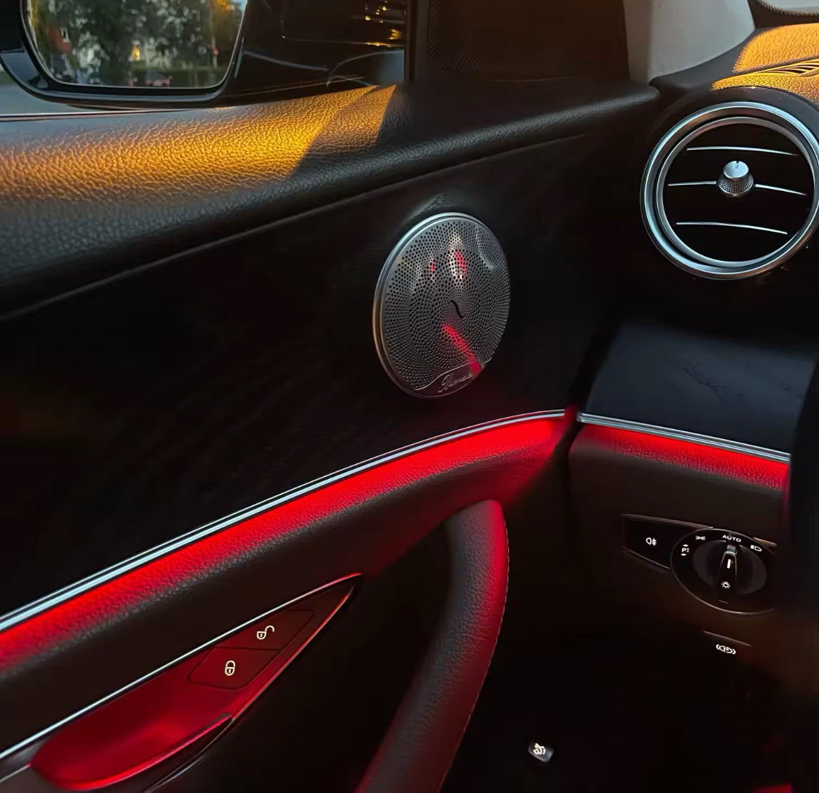 Matt silver speaker covers for Mercedes C W205 GLC X253 E W213