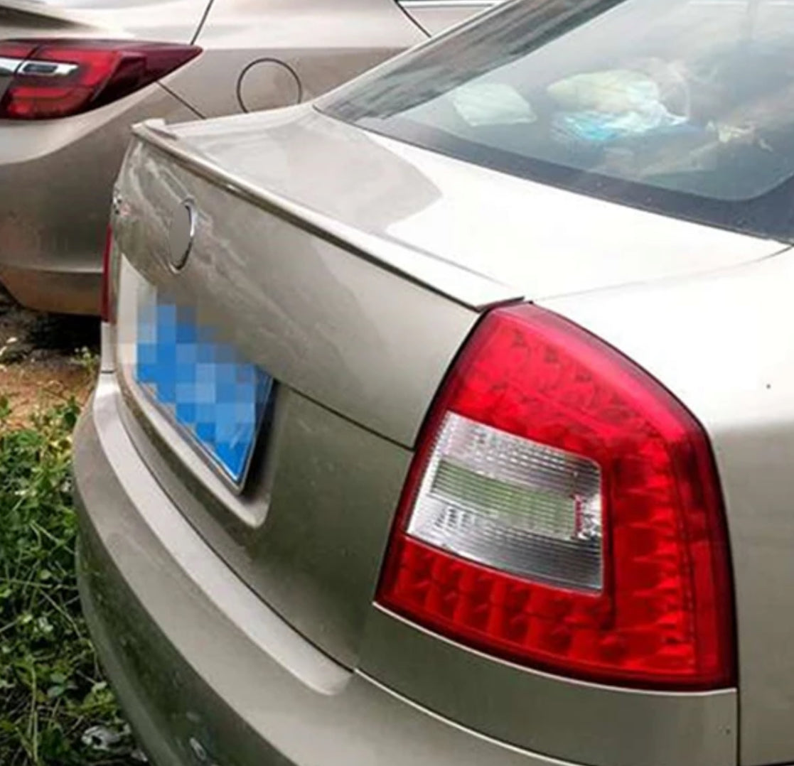 ŠKODA OCTAVIA 2 REAR SPOILER