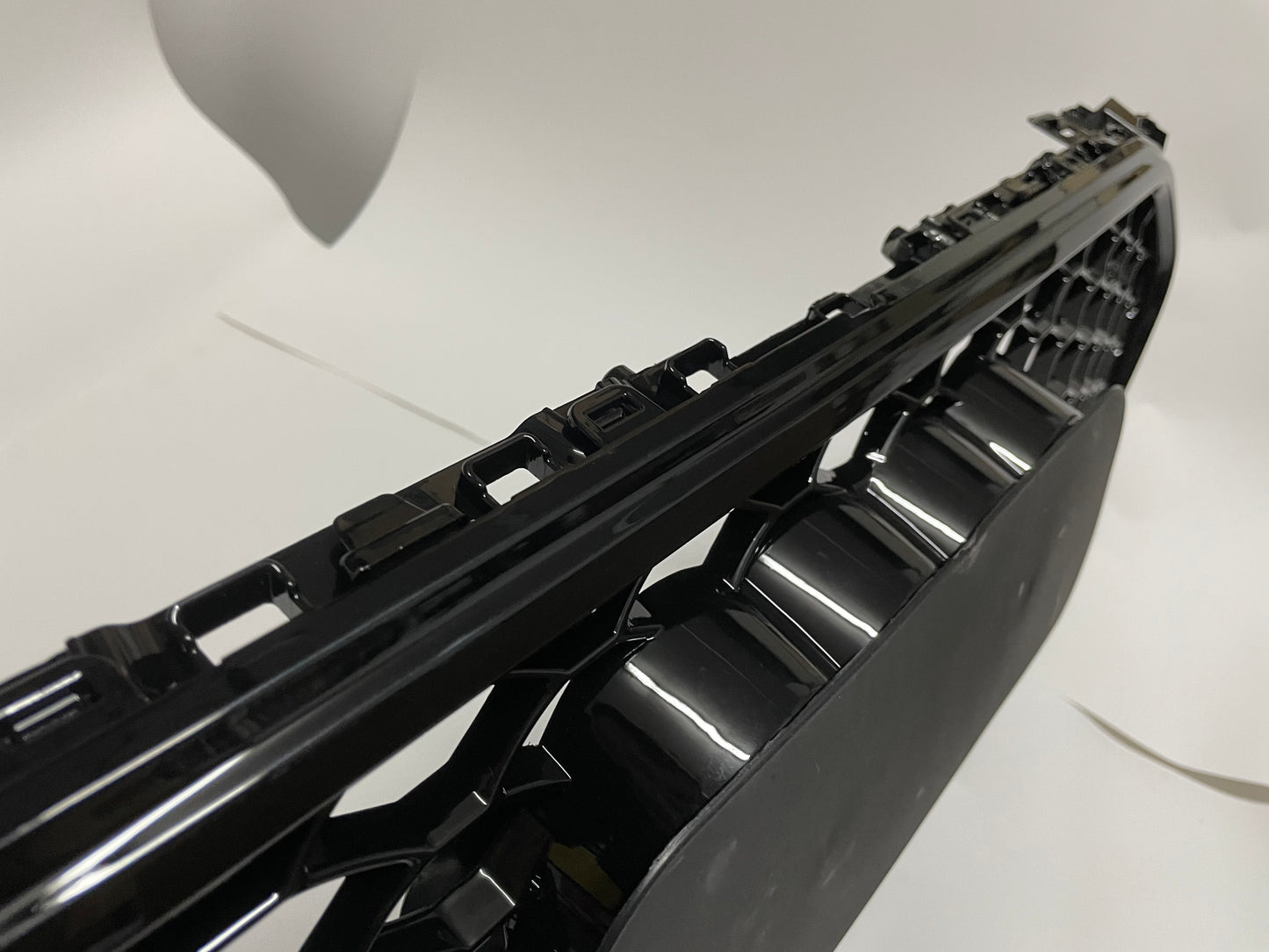 AUDI A4 B8.5 RS4 Look GRILL Shiny Black