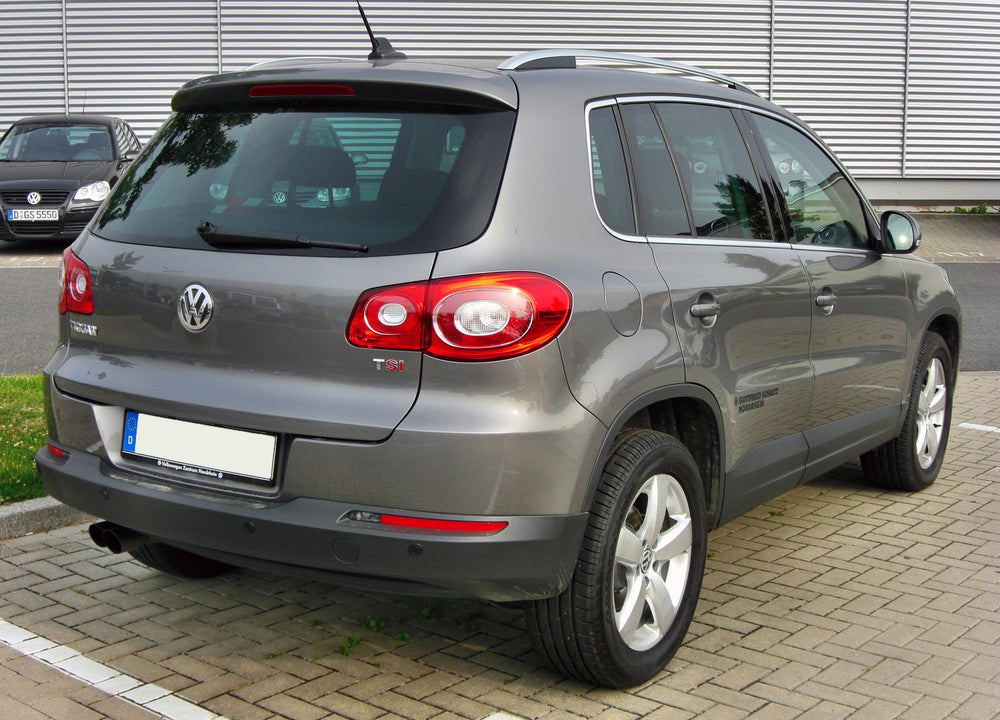 Volkswagen Tiguan 1