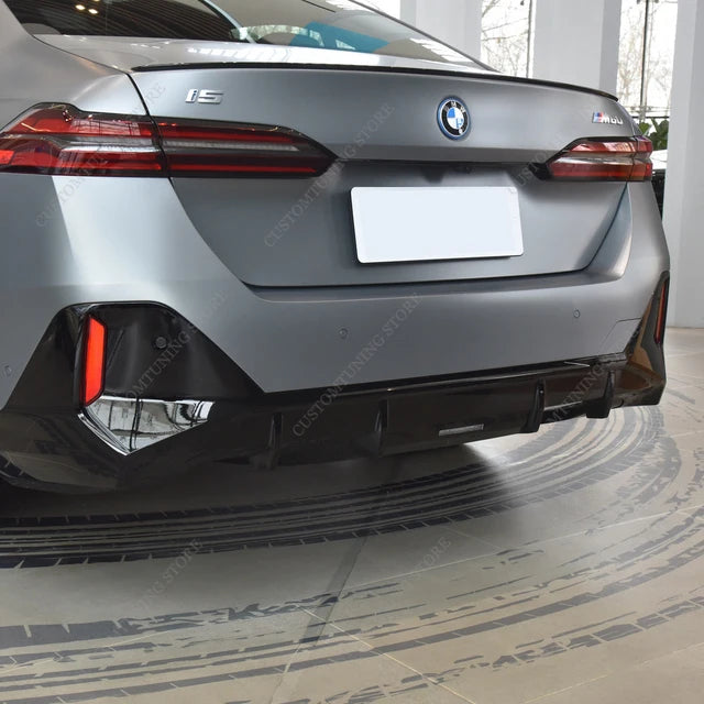 STRAŽNJI SPOJLER za BMW Serije 5 G60 Tanki