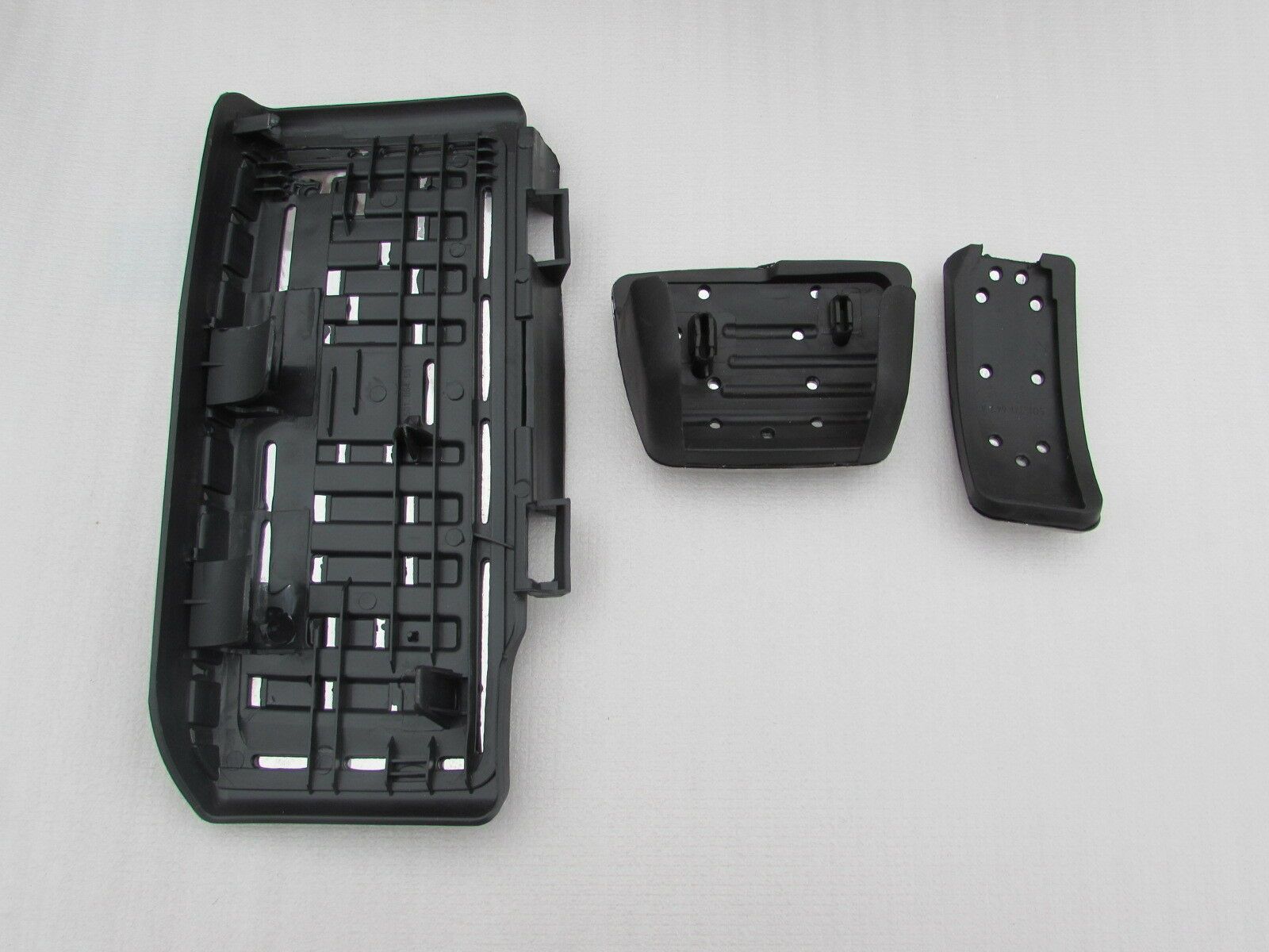 golf 7 pedale Pedals for GOLF 7 / 8 / Passat B8 / Audi A3 / Octavia / Seat AUTOMATIC – LB Automotive